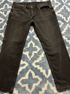Levi’s 514 straight fit jeans